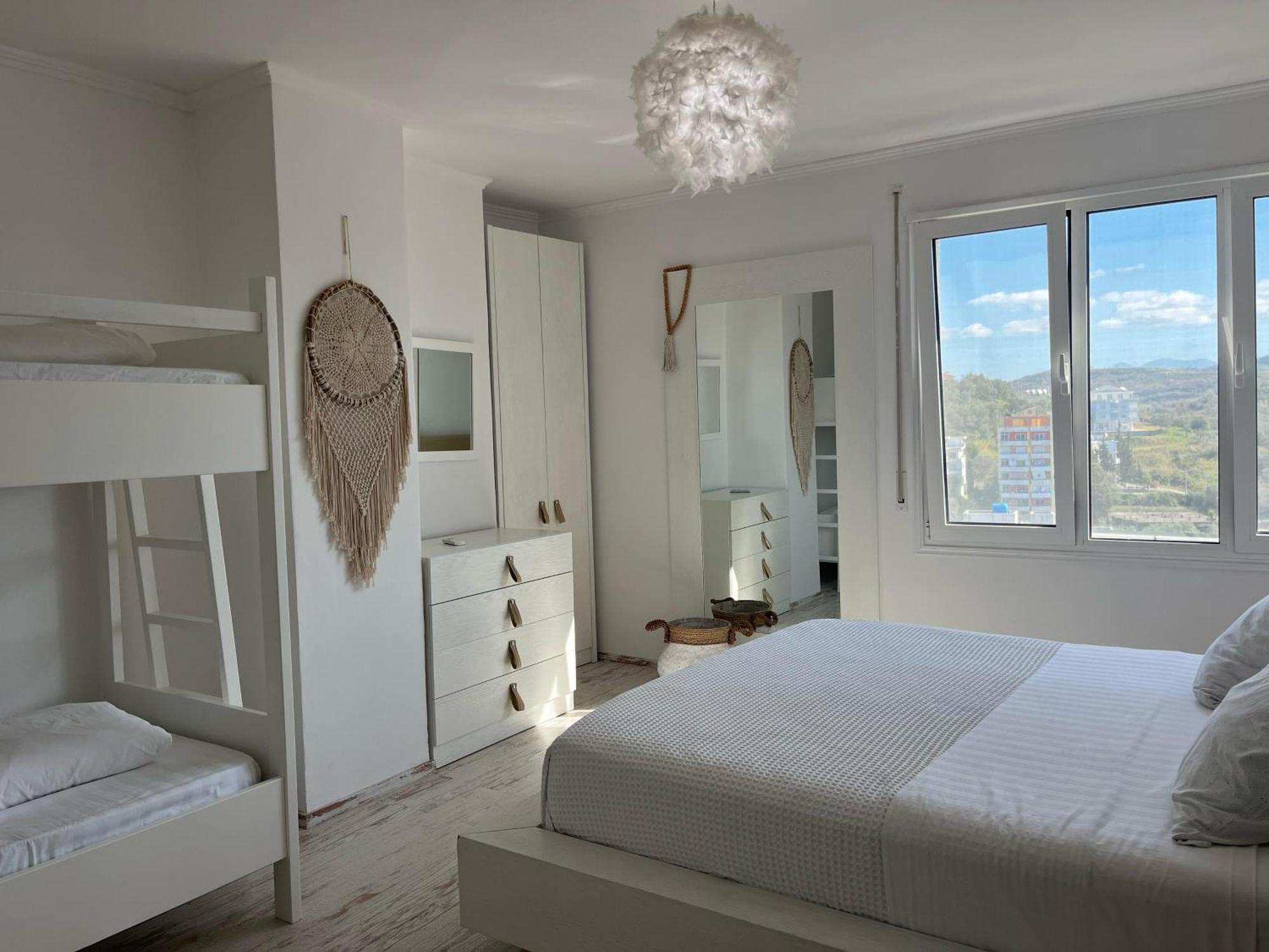 Beachfront Marilyn Дуррес Экстерьер фото